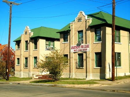 Fort Worth South Side apartment building